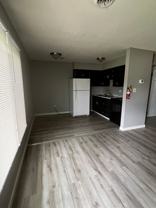 401 S Parkway Dr - Photo 1 of 1
