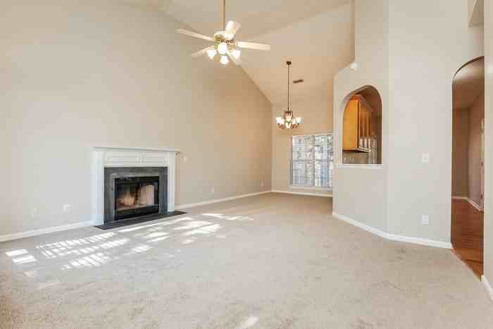119 Round Table Ln - Photo 3 of 12