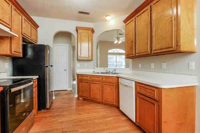 119 Round Table Ln - Photo 5 of 12