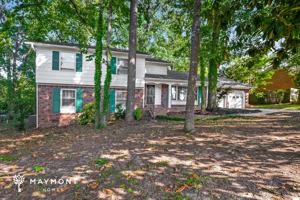 featured image of 714 Vintage Ln