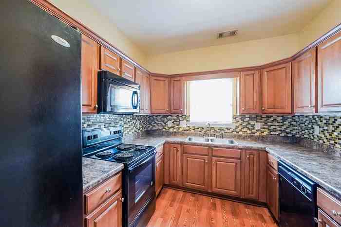 6001 Princess Blvd - Photo 4 of 10