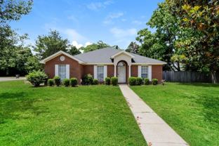 11 N Springfield Dr - Photo 1 of 1