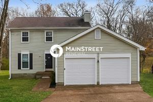 featured image of 1110 Cedarhill Ct