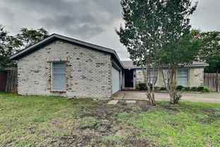 938 Hudson Dr - Photo 1 of 1
