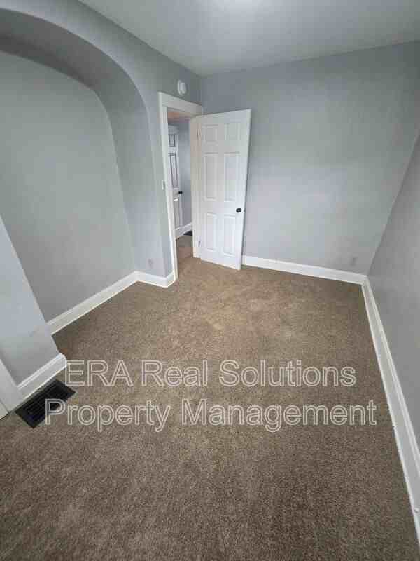 1575 Cordell Ave - Photo 4 of 11