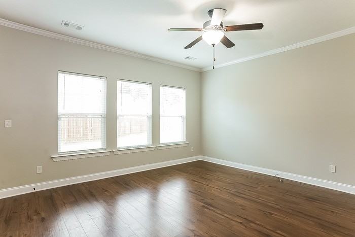 1920 Kenlock Dr - Photo 6 of 13