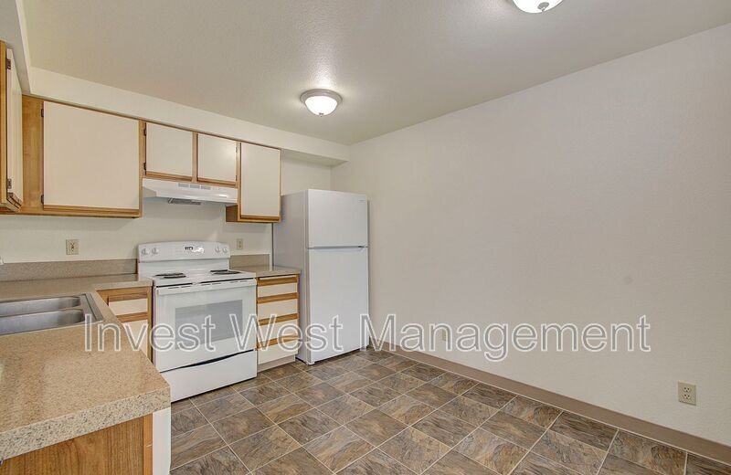 1855 Kingsley Rd #69 - Photo 5 of 15