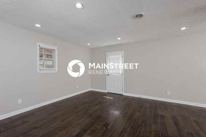 5411 Laureltree Pl - Photo 6 of 16