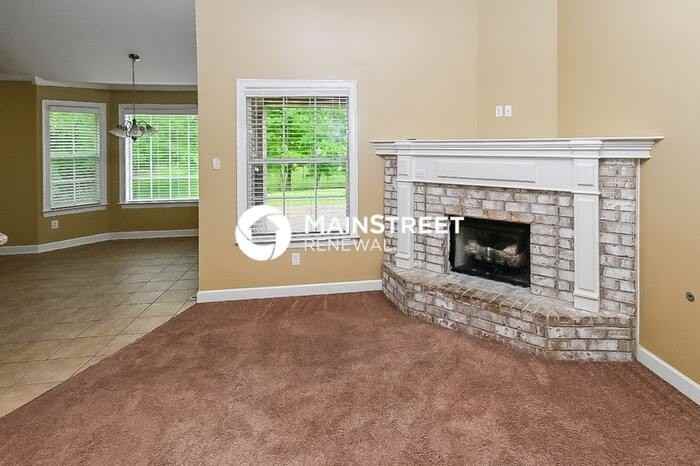 7544 Mary Dr - Photo 3 of 16
