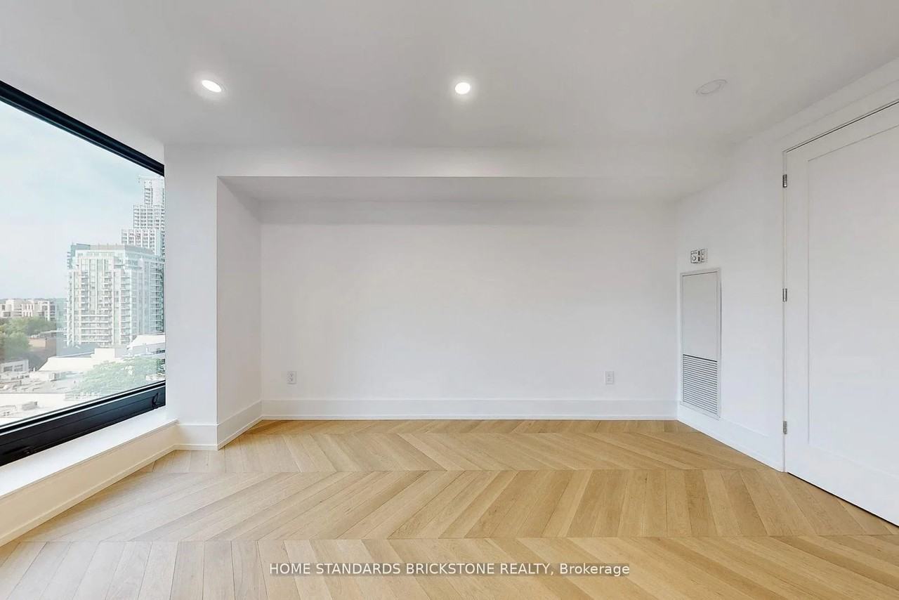 110 Bloor Street West - Photo 26