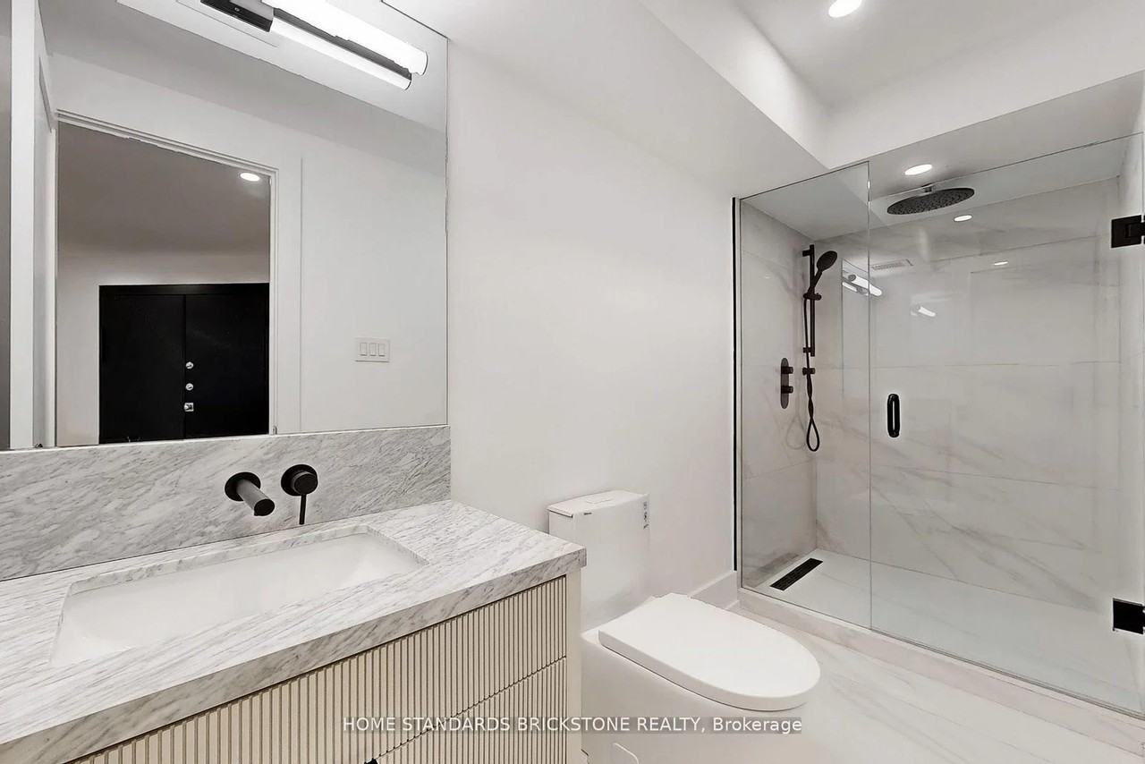 110 Bloor Street West - Photo 28