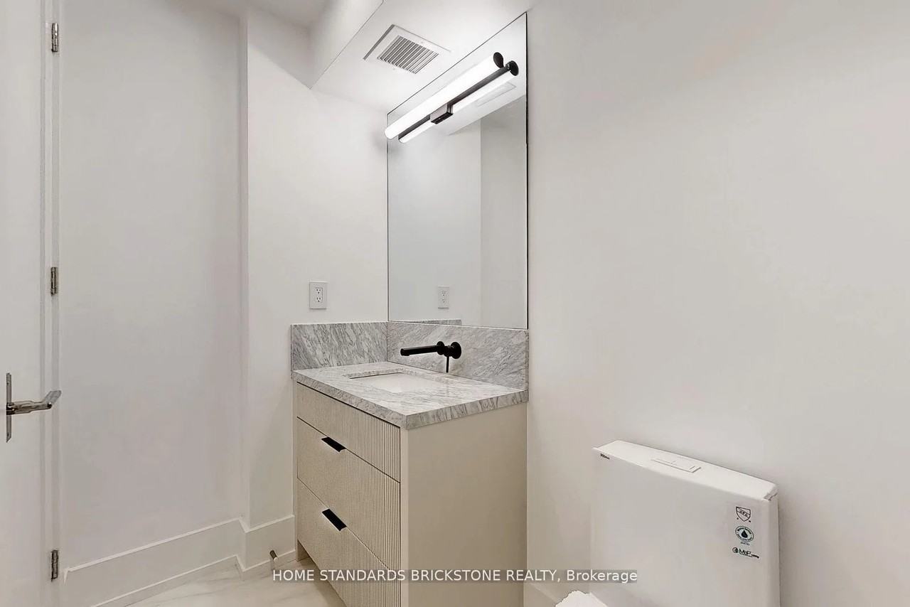 110 Bloor Street West - Photo 29