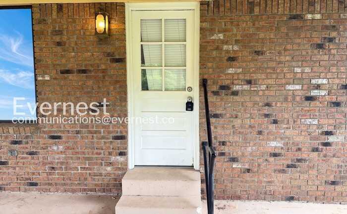 6787 Pleasant Hill Rd - Photo 3 of 28
