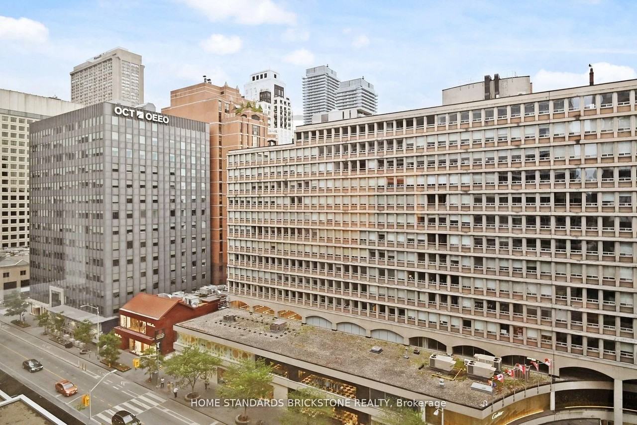 110 Bloor Street West - Photo 35