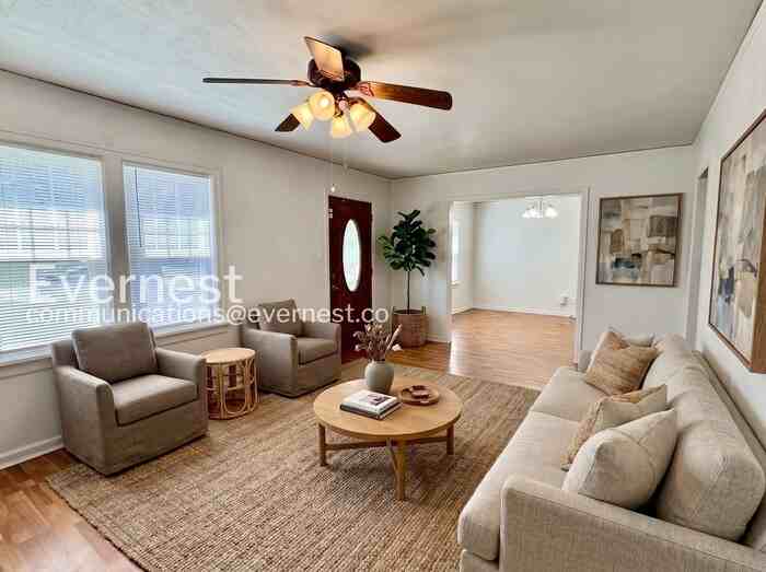 1637 S Indianapolis Ave - Photo 4 of 33