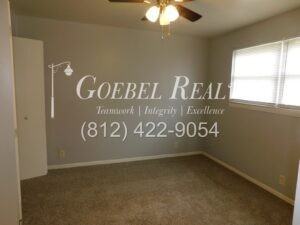 1009 W Franklin St #B - Photo 5 of 9