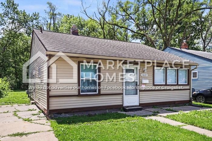 26437 Lehigh St - Photo 3 of 24