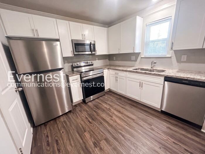 5231 Hanover St - Photo 2 of 23