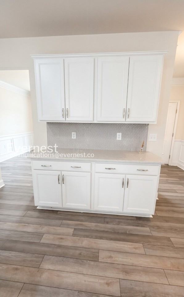 8436 Jordan Meadow Dr - Photo 4 of 37