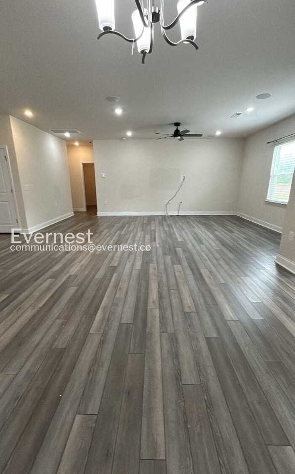8436 Jordan Meadow Dr - Photo 6 of 37