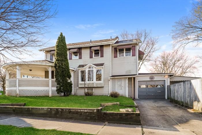 1420 Oakwood Ave - Photo 2 of 15