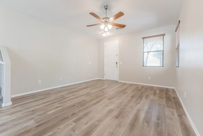 3449 E Bartlett Dr - Photo 5 of 22
