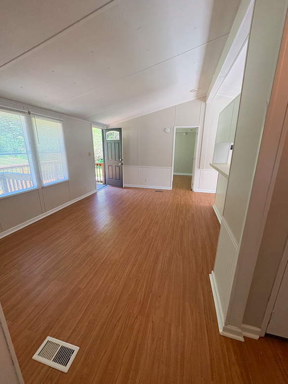 625 Reed Dr - Photo 4 of 7