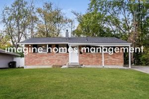 featured image of 11489 Kenn Rd