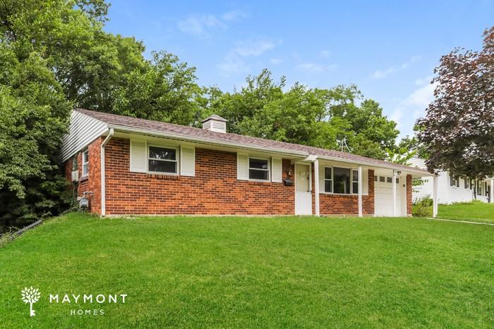 694 Castro Ln - Photo 2 of 3