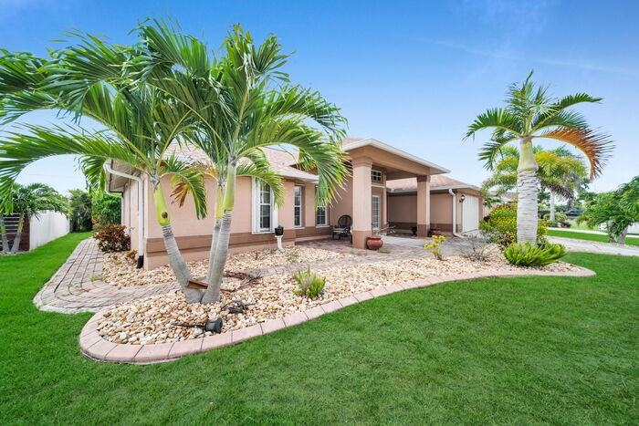 3505 Surfside Blvd - Photo 7 of 33