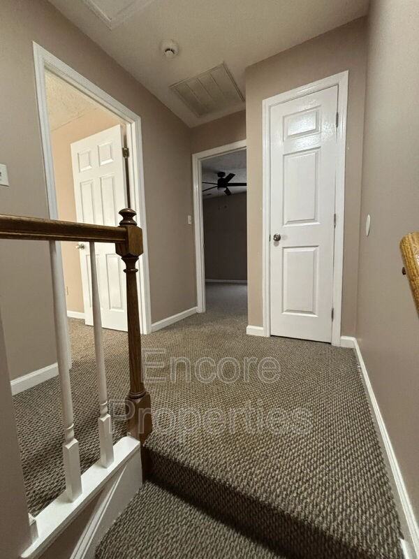 2588 Gotts Ln - Photo 6 of 15