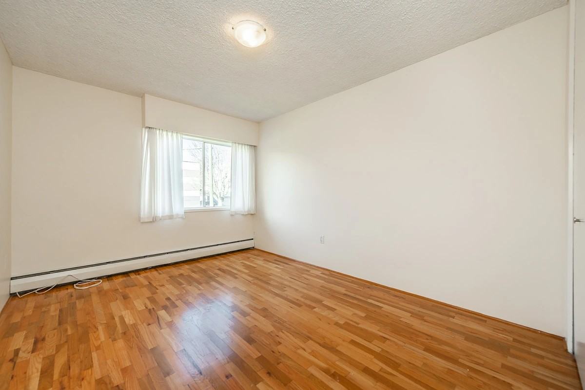 777 Cook Street - Photo 4 of 7