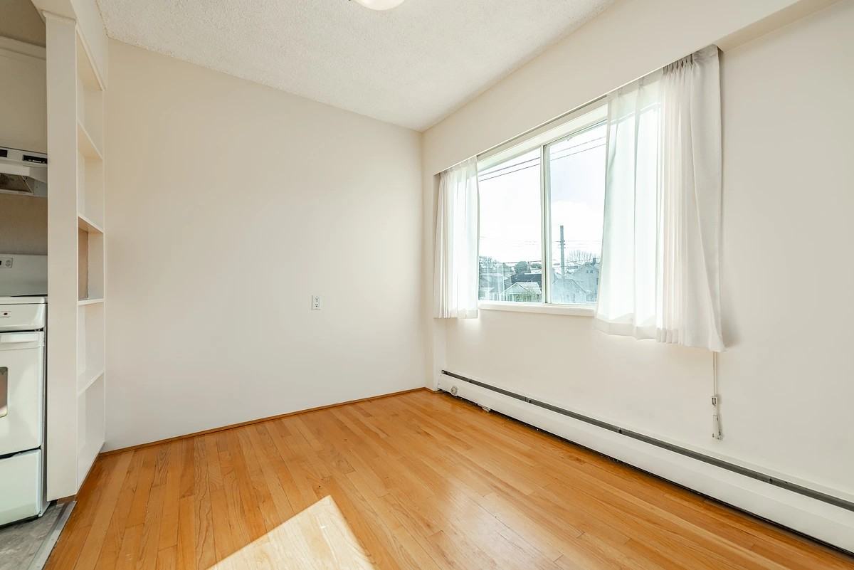 777 Cook Street - Photo 5 of 7
