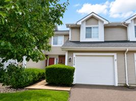 featured image of 5258 Bay Pointe Dr #5258