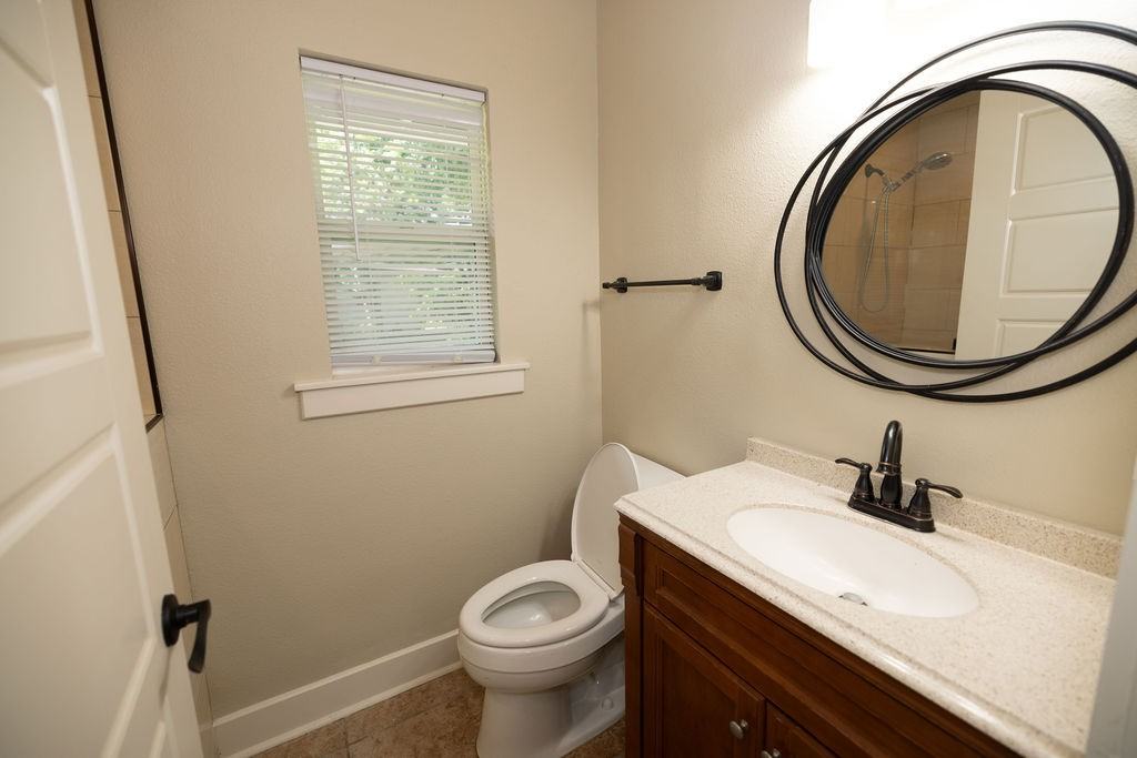 231 N Guilford Dr #NA - Photo 7 of 29