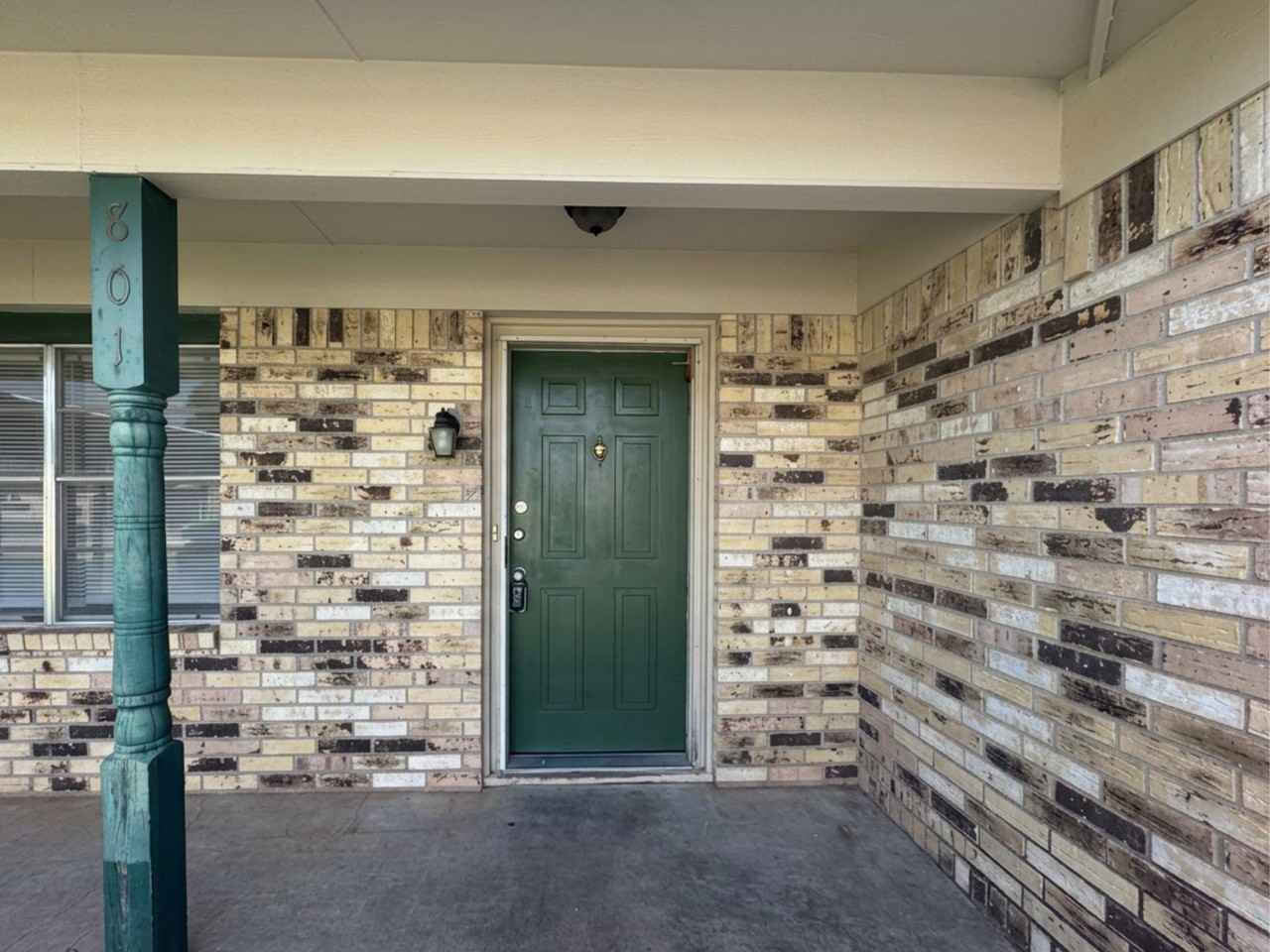 Park Place Ct #NA - Photo 3 of 20