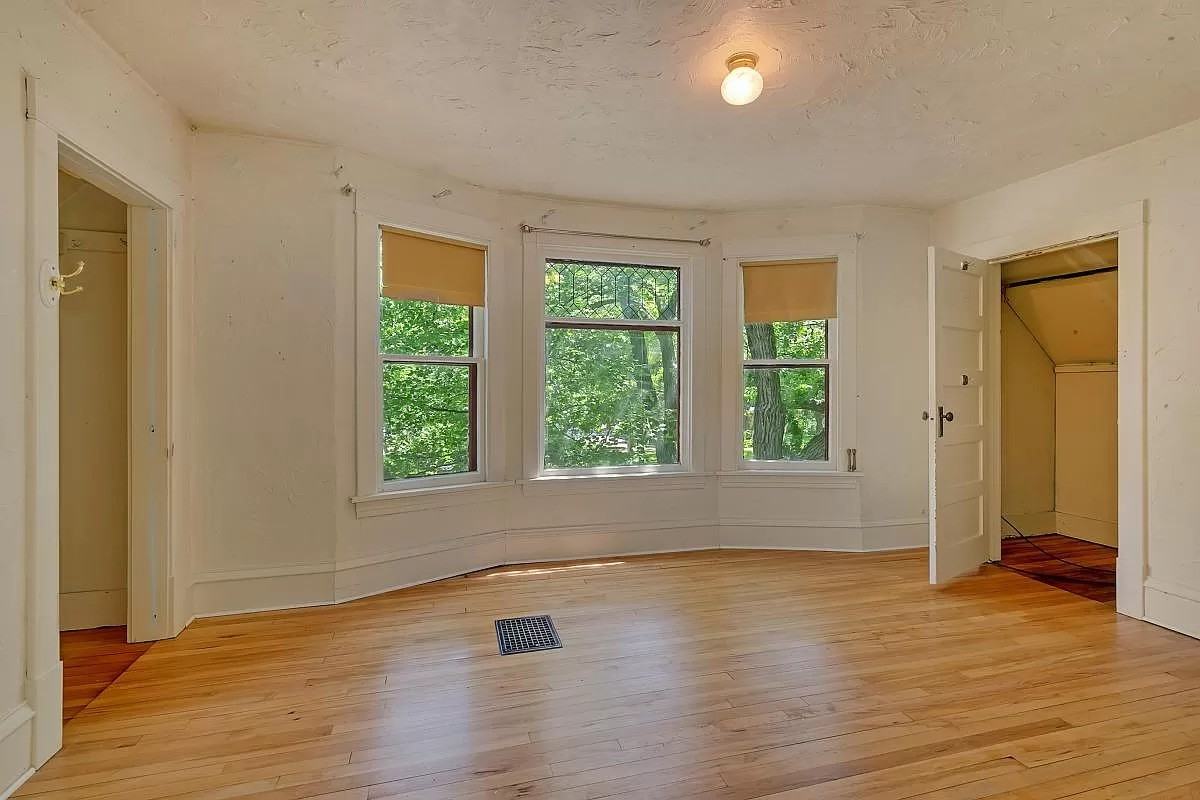 507 7th Ave S #NA - Photo 7 of 16