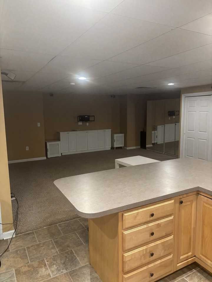 1515 Sharpes Ct #1 - Photo 2 of 8
