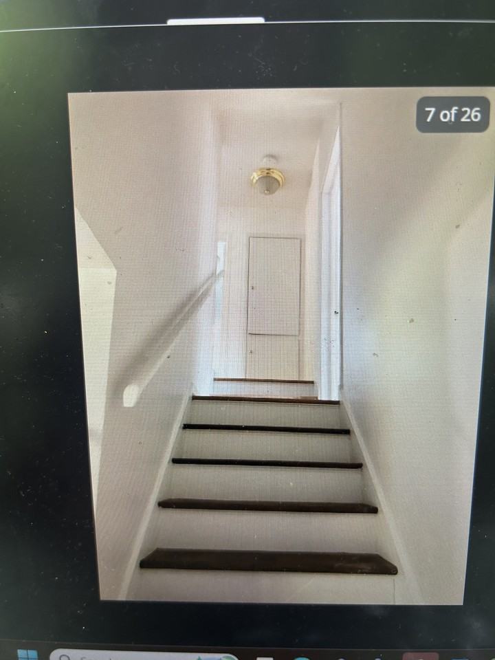 1890 Riverside Dr #NA - Photo 4 of 5