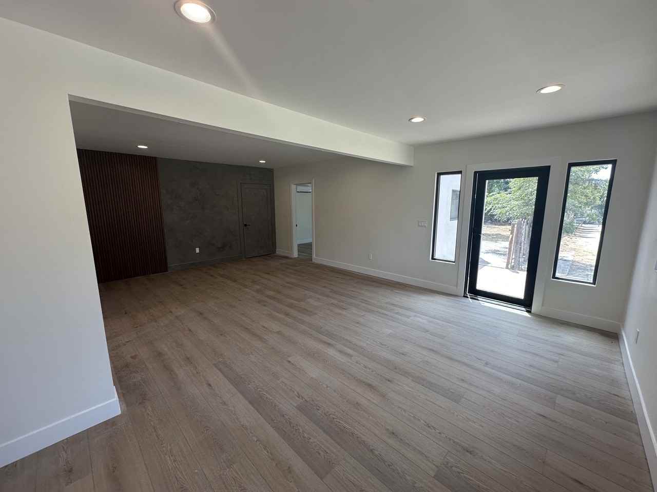 741 Valley View Ave #NA - Photo 3 of 21