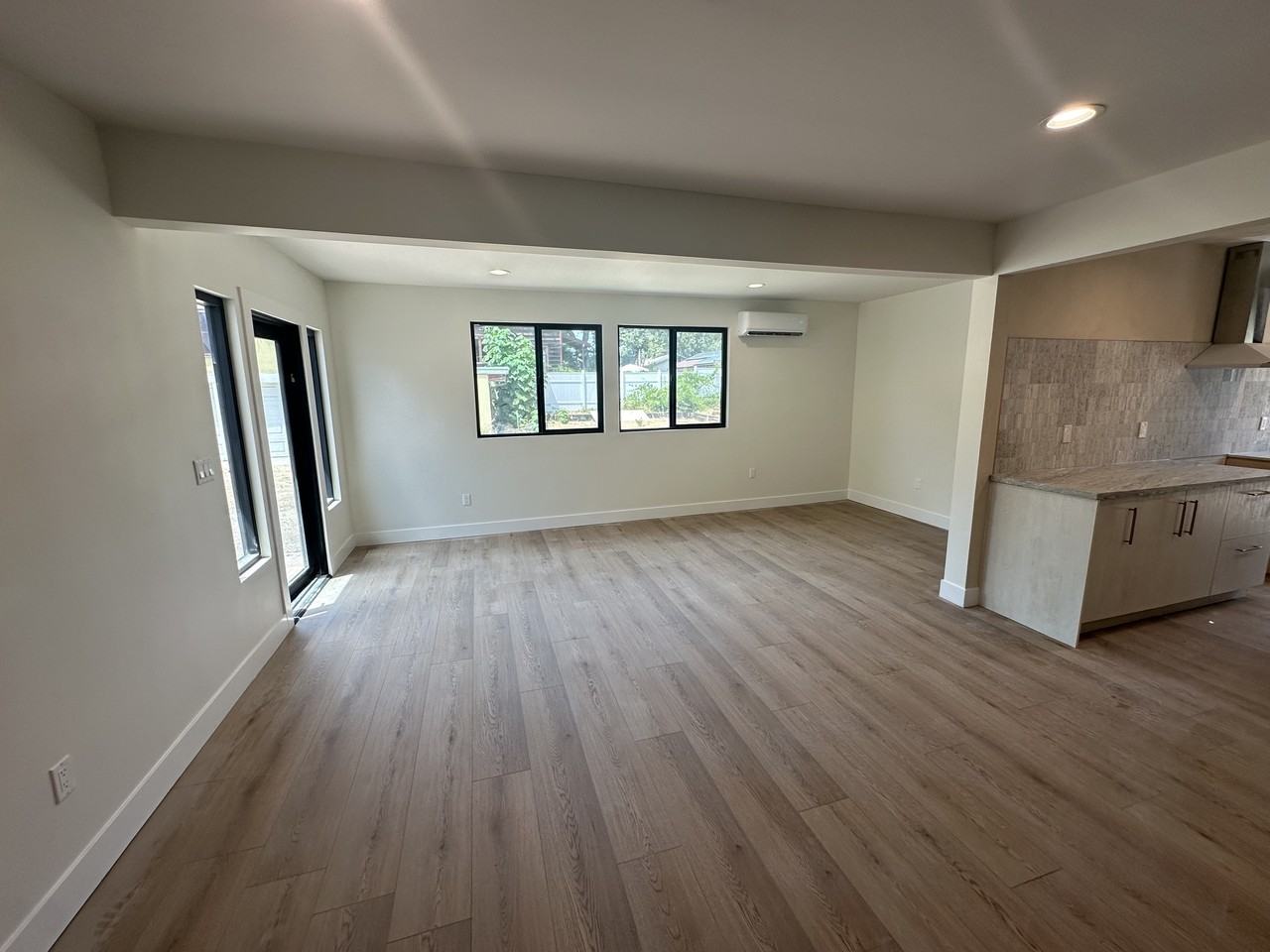 741 Valley View Ave #NA - Photo 4 of 21