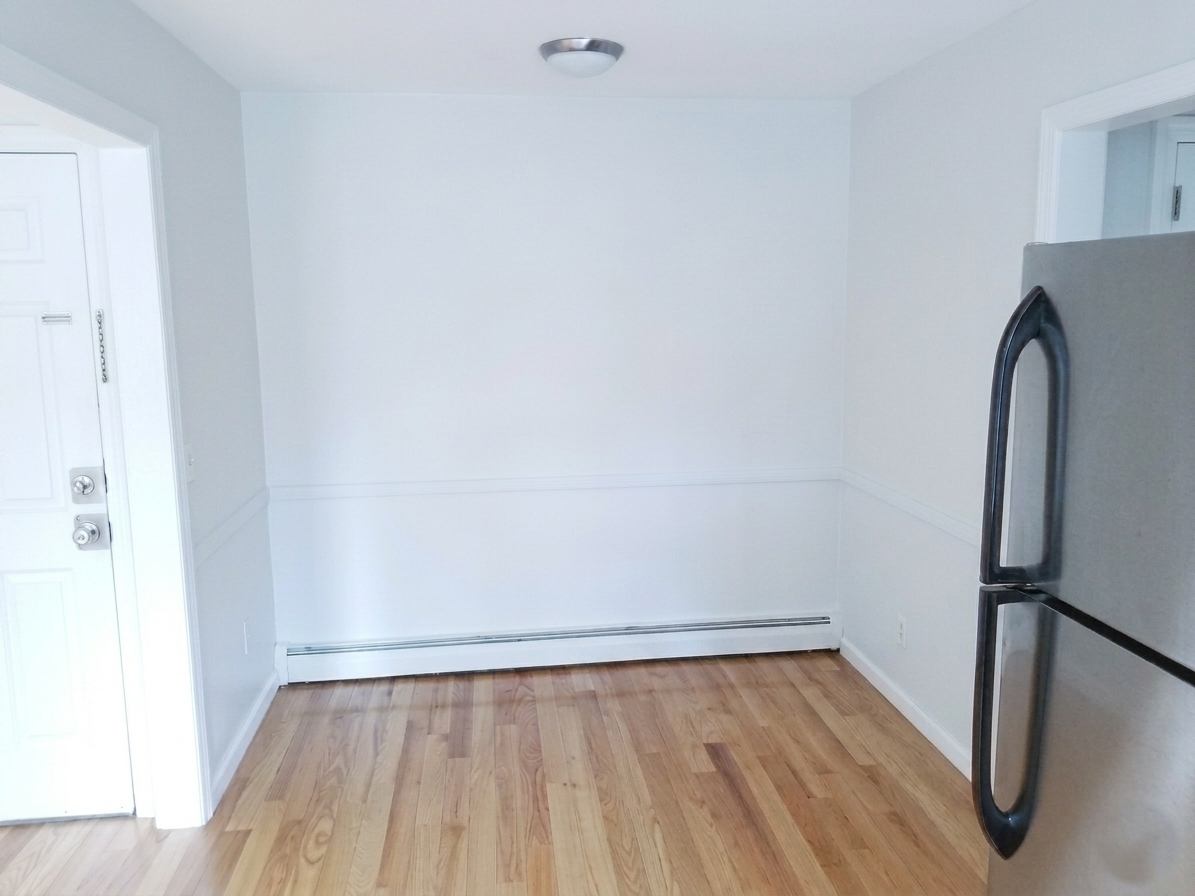 17 Old Allamuchy Rd #2 - Photo 6 of 7