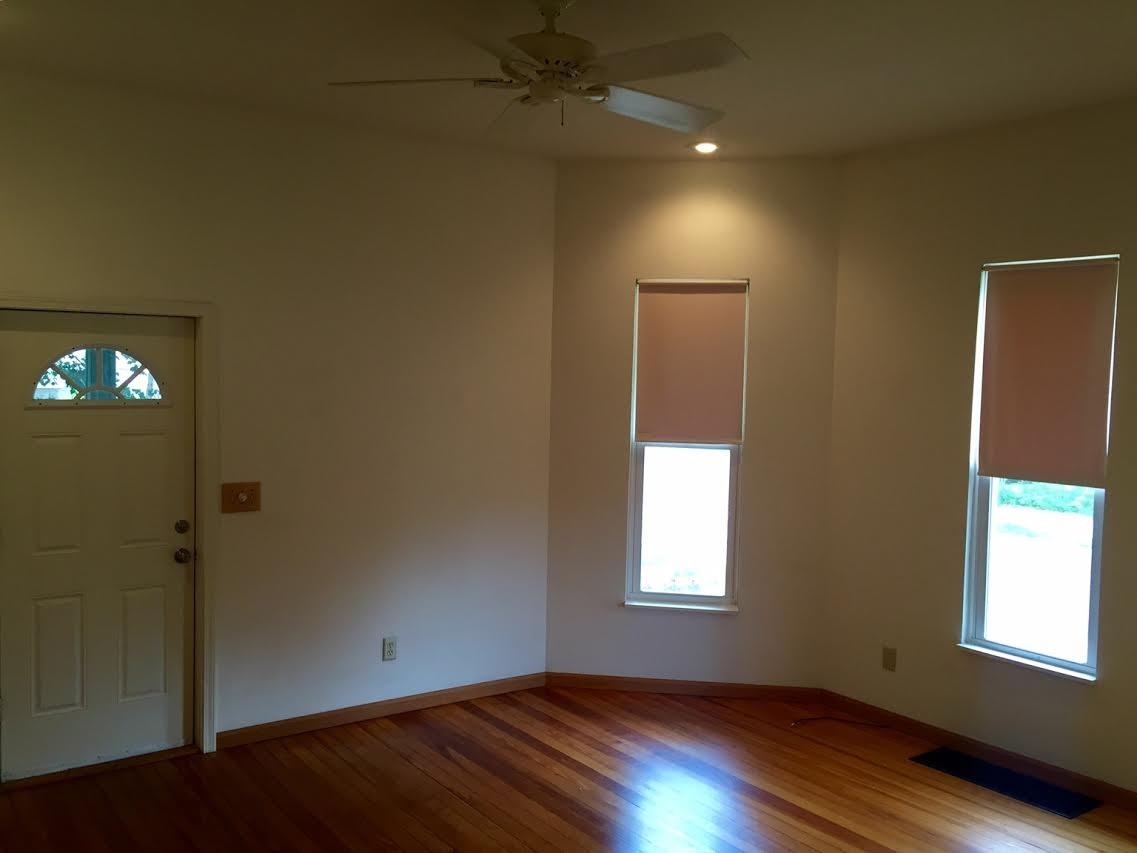 922 S Washington St #A - Photo 2 of 12