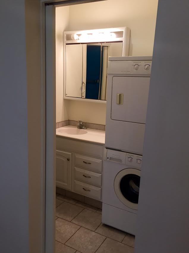 922 S Washington St #A - Photo 4 of 12