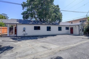 2121 Glenada Ave - Photo 1 of 1