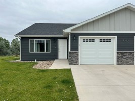 featured image of 4232 Winfield St #1