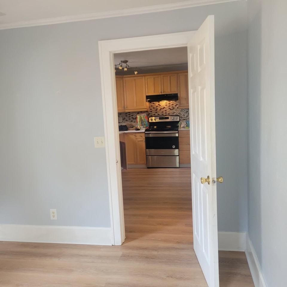 1420 Highland St N #NA - Photo 3 of 19