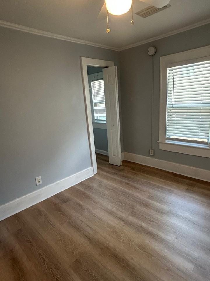 1420 Highland St N #NA - Photo 6 of 19