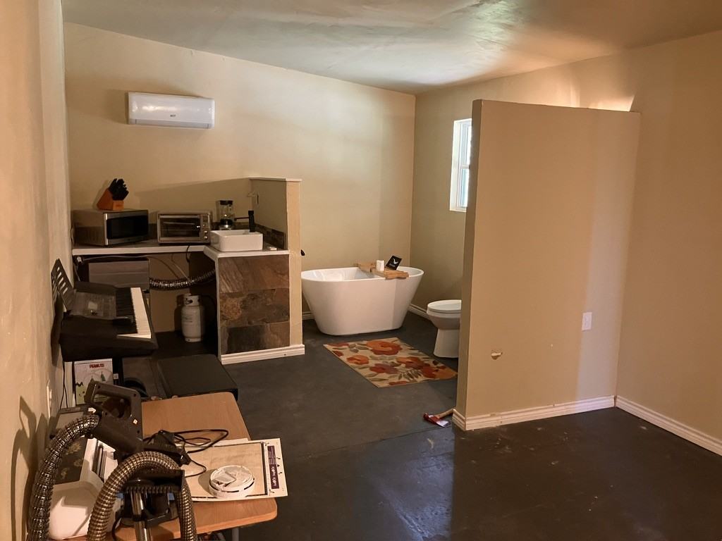 3716 Harrison Dr #SHOP - Photo 3 of 7