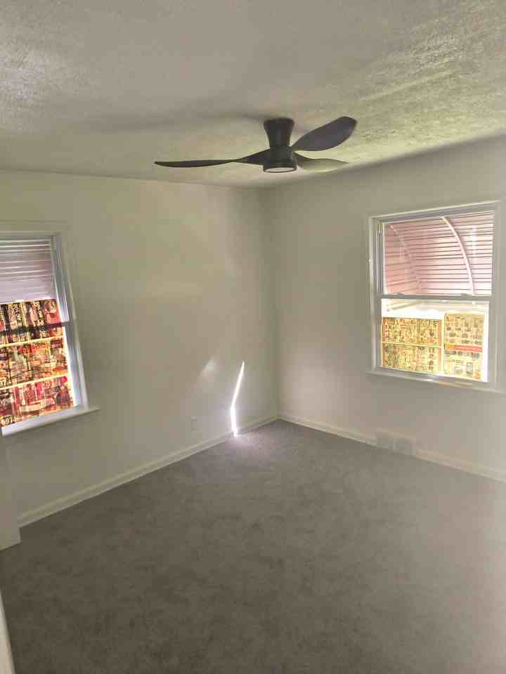 2469 Greenvale Rd #NA - Photo 5 of 7